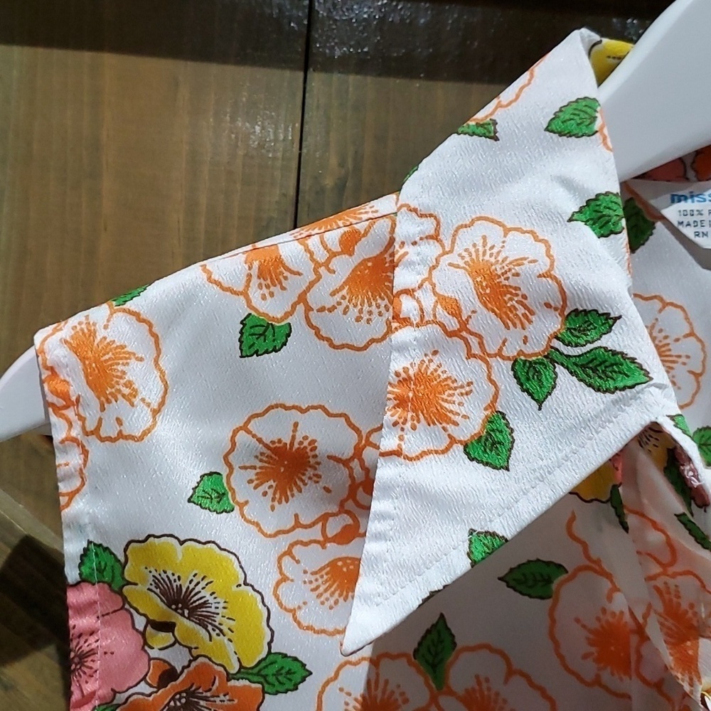 VINTAGE MISS POLLY SLEEVELESS BLOUSE TOP WITH FLORAL PRINT BUTTONDOWN MOD - Picture 3 of 11